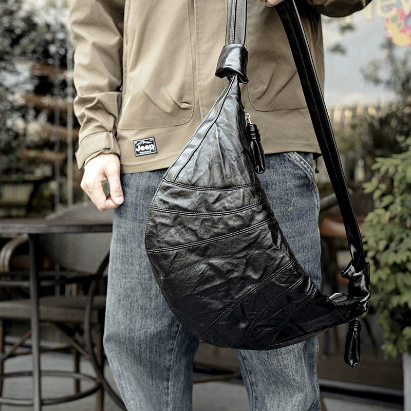 李記 | 原創手工真皮 | 釋放不羈個性の斜唄包b120號