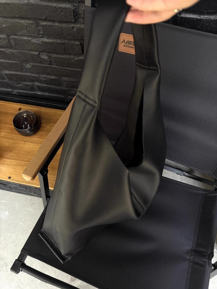 李記 | 原創手工真皮 | 極簡で純黑し通勤包bb15號