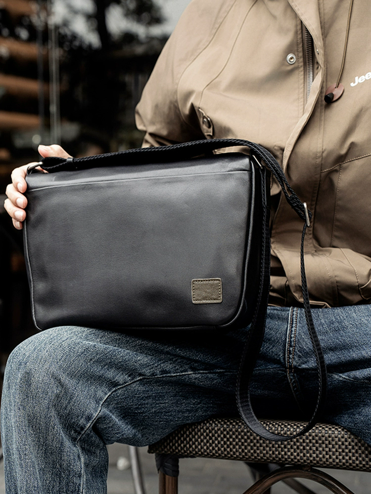 李記 | 原創手工真皮 | 適應百變場合不挑風格の斜唄包bl229號