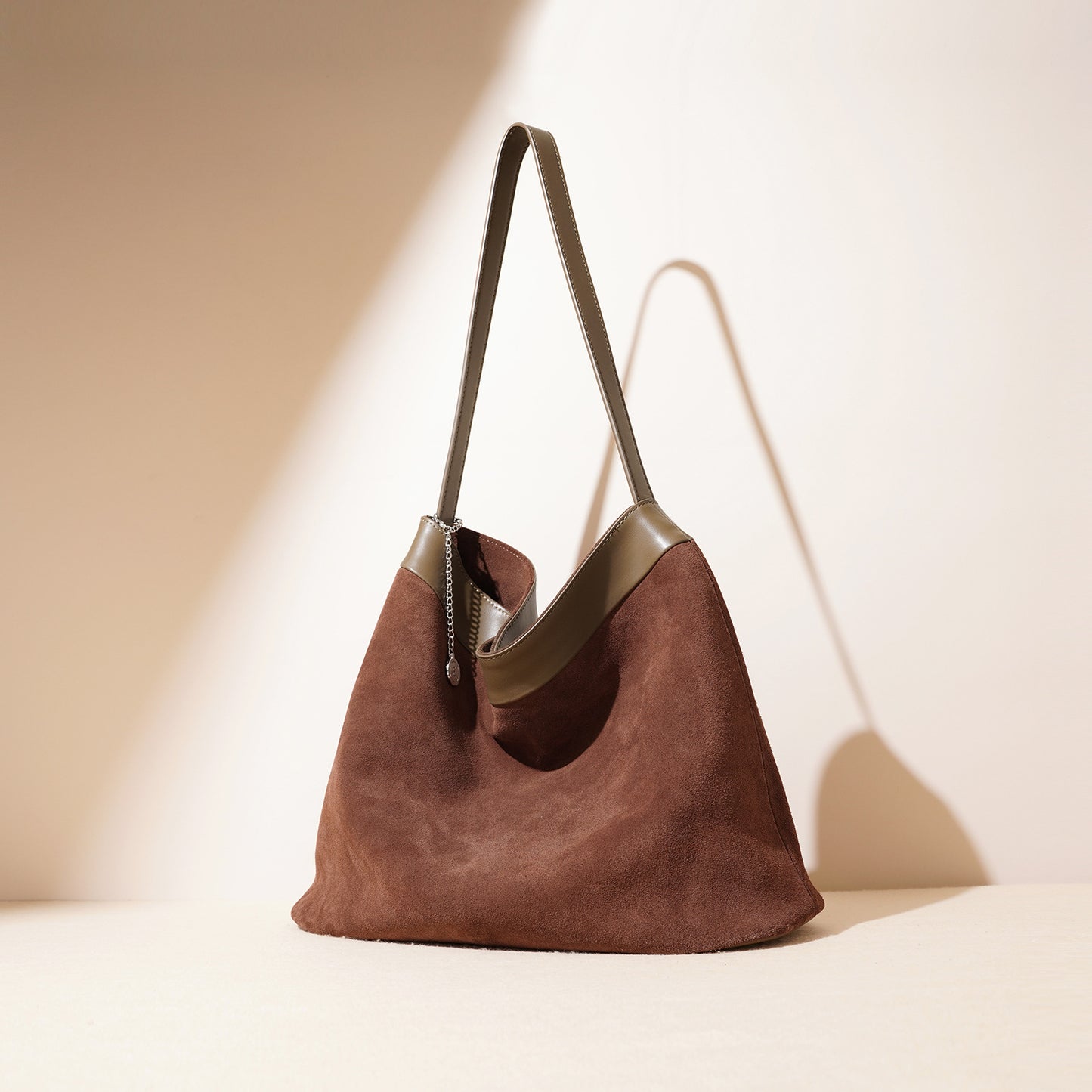 李記 | 原創手工真皮 | 韓版い非常有質感の斜唄包ch357號