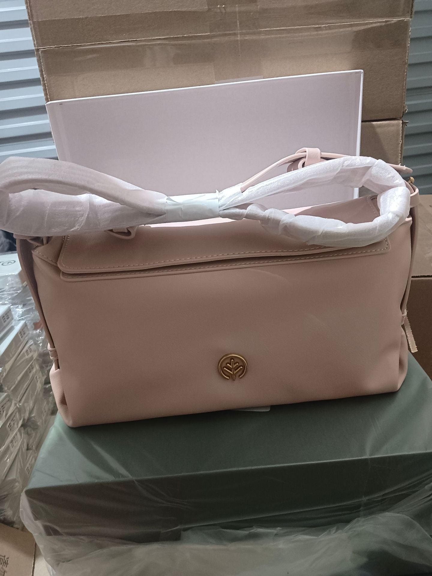 李記 | 原創手工真皮 | 本革の質感が満点な枕頭包BA55號