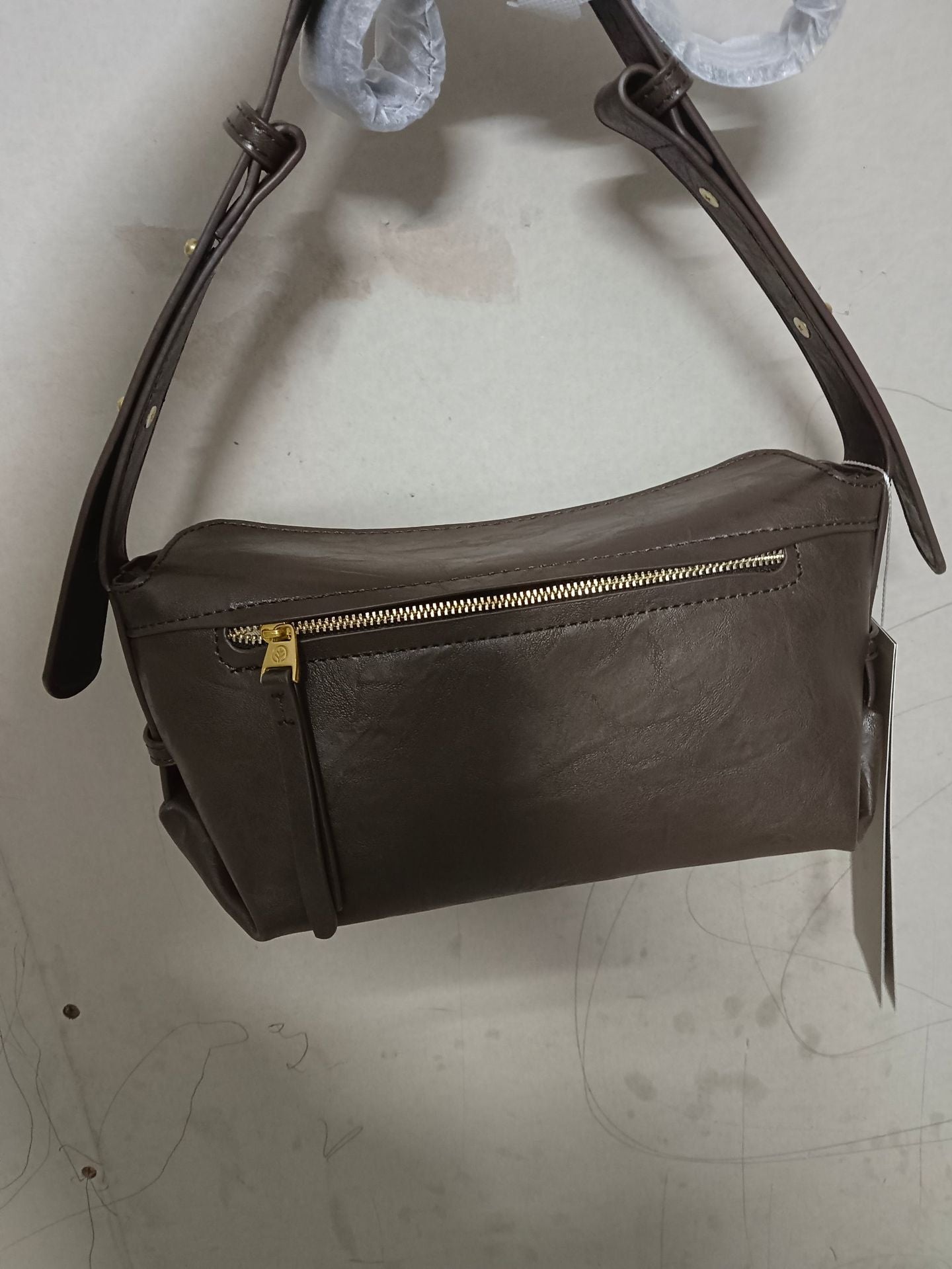 李記 | 原創手工真皮 | 本革の質感が満点な枕頭包BA55號