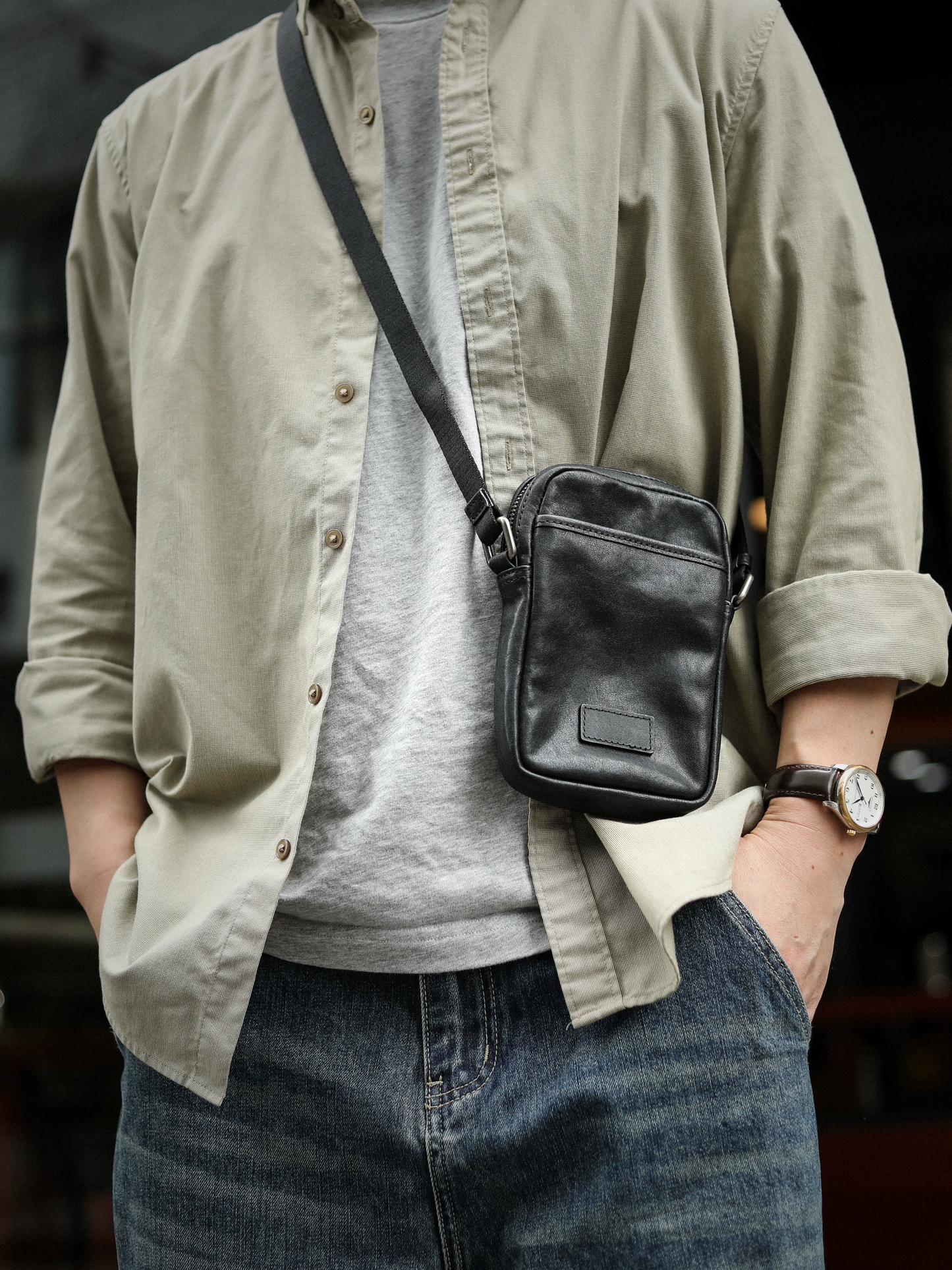 李記 | 原創手工真皮 | 都市男的【顯瘦减齡】休閒小背包ls075號