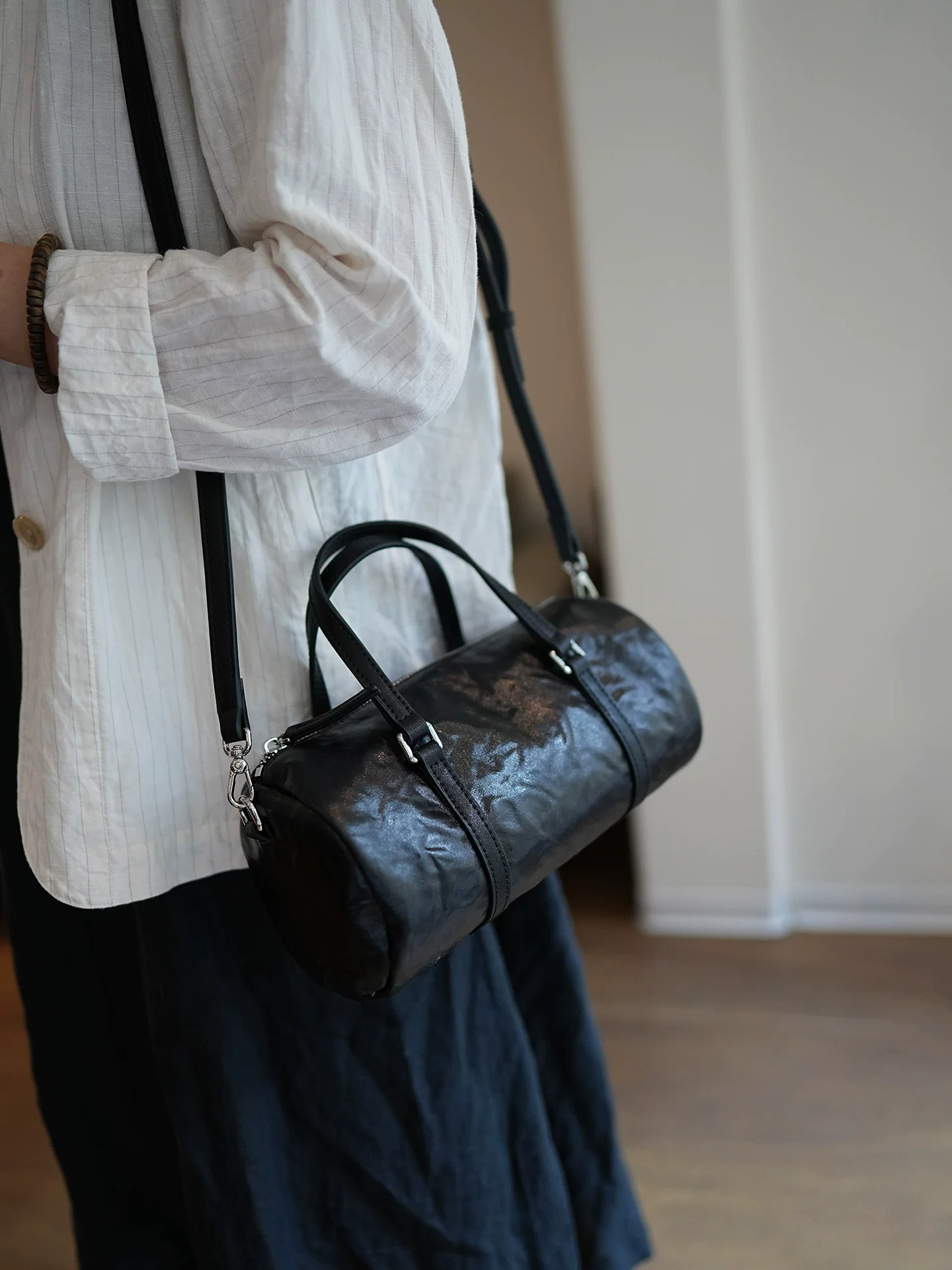 李記 | 原創手工真皮 | 極簡輪廓の圓筒包ls170號