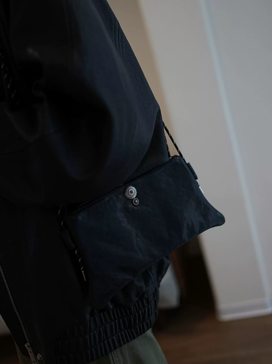 李記 | 原創手工真皮 | 簡約復古~鉚釘高級感の斜唄包ls172號