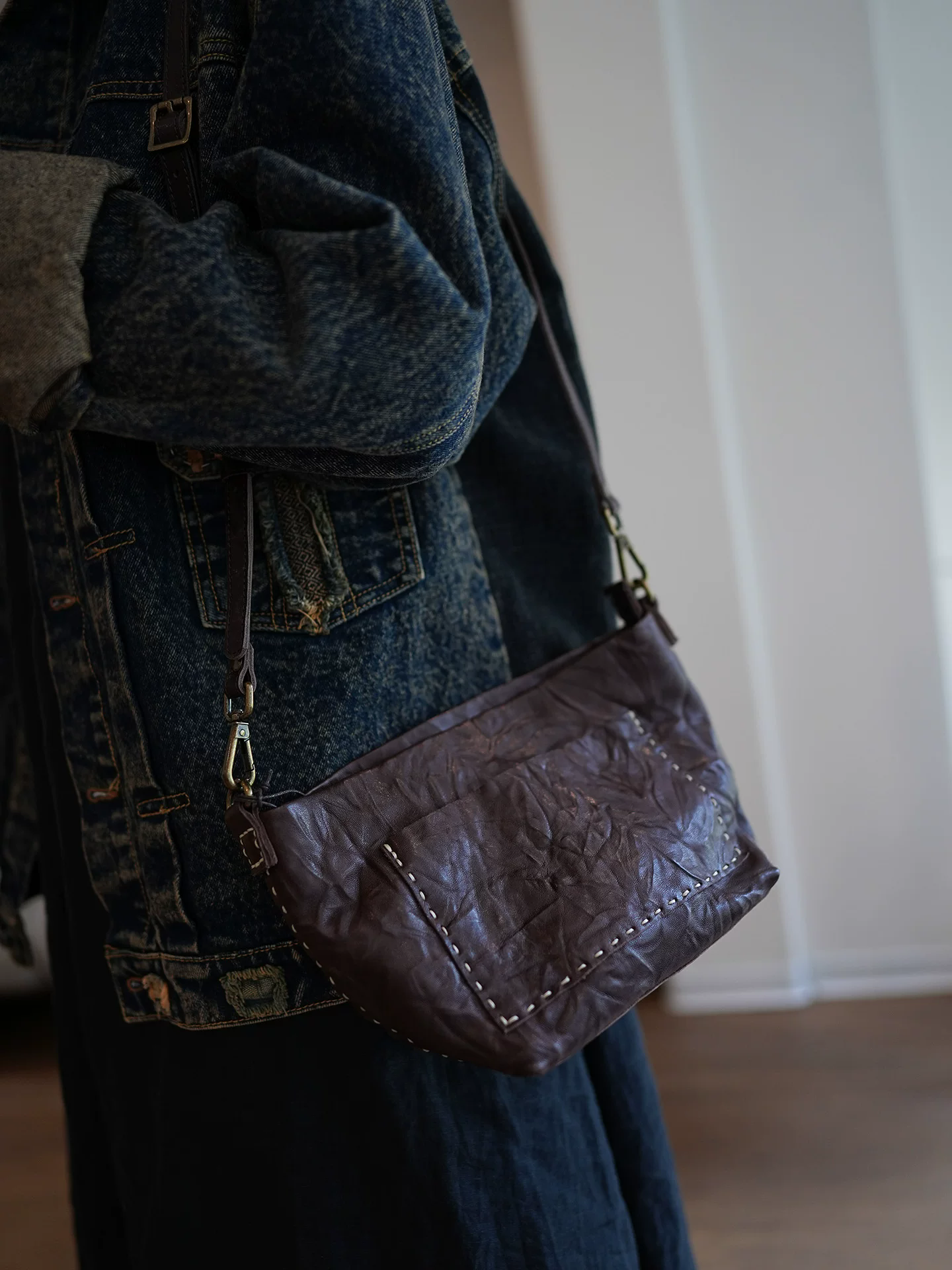 李記 | 原創手工真皮 | 很洋氣の復古褶皺斜唄包ls275號