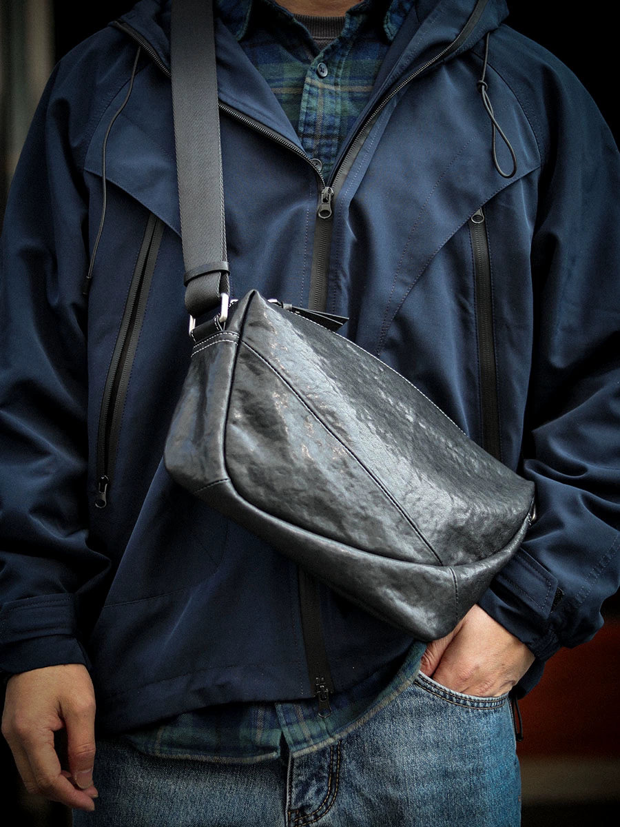 李記 | 原創手工真皮 | 輕盈無負出行で胸前背包ls6206-1號