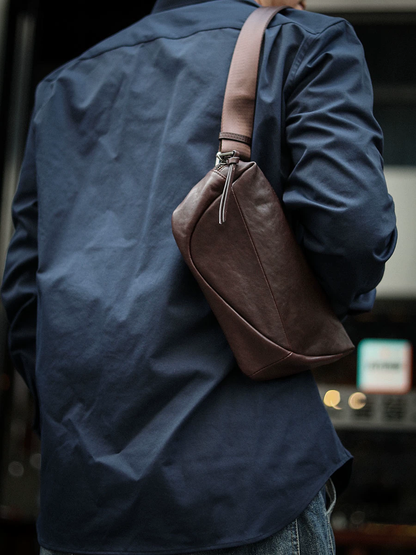 李記 | 原創手工真皮 | 隨便背、隨便搭の自在胸包ls6206號