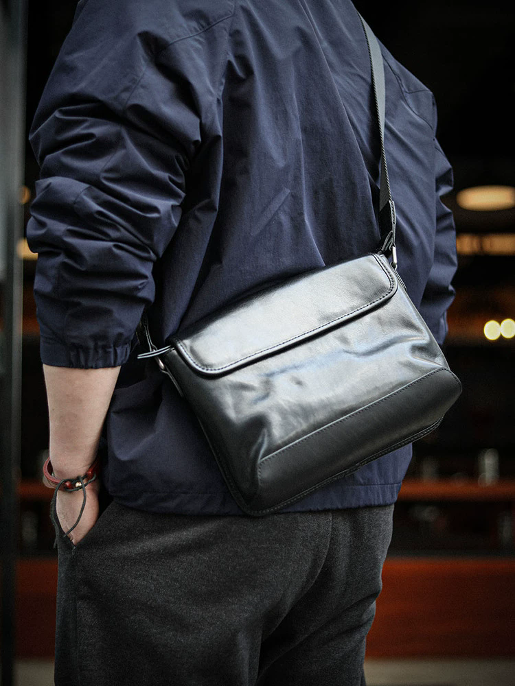 李記 | 原創手工真皮 | 実用い輕便隨身包ls8279號