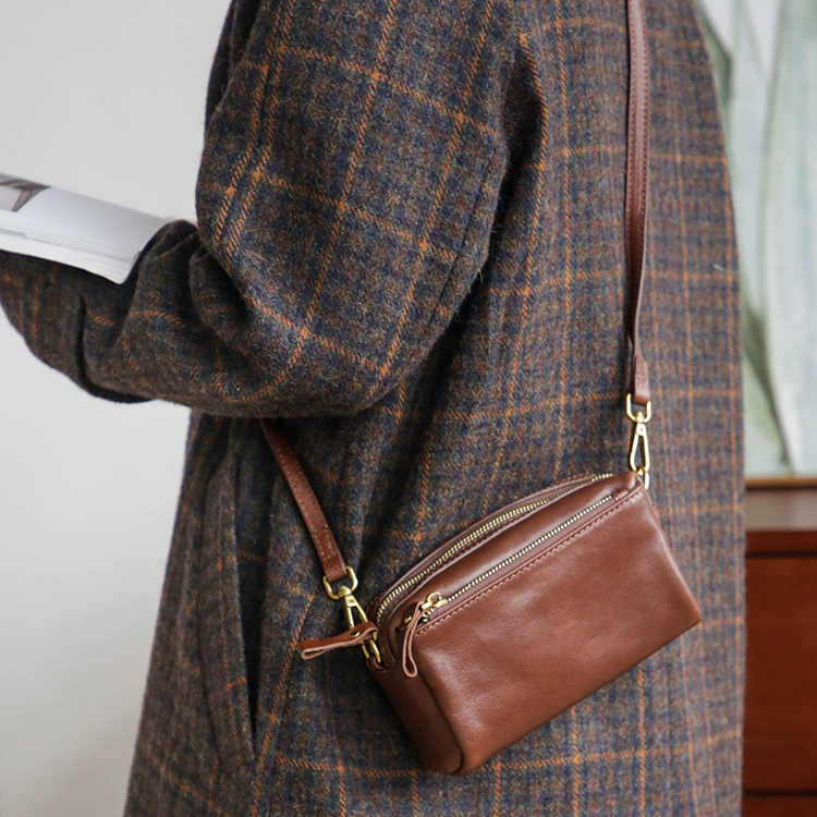 李記 | 原創手工真皮 | 皮質很顯高級の斜唄包ms193號