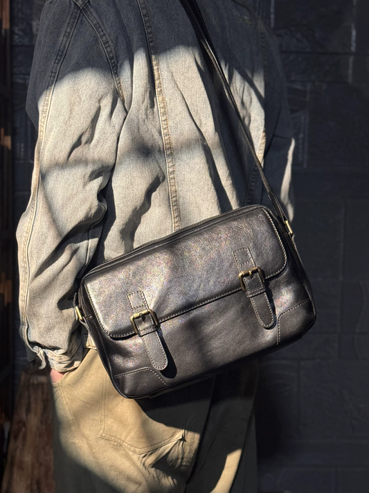 李記 | 原創手工真皮 | 雙扣帶車縫線の單肩包ms2298號