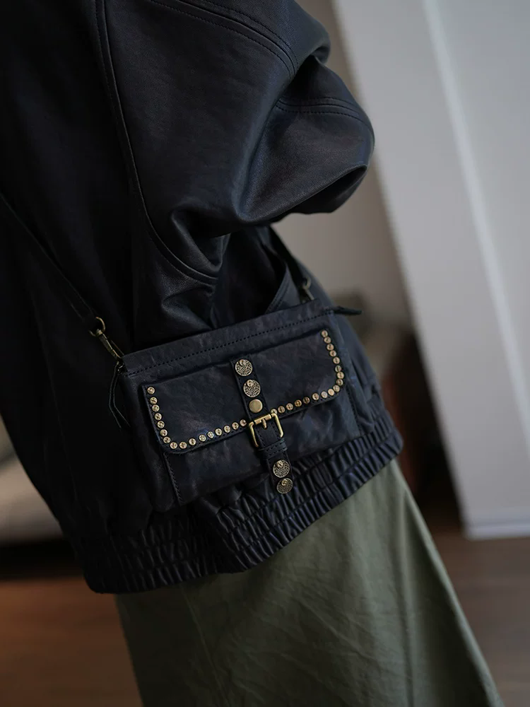 李記 | 原創手工真皮 | 復古鉚釘雙層小方包ms256號