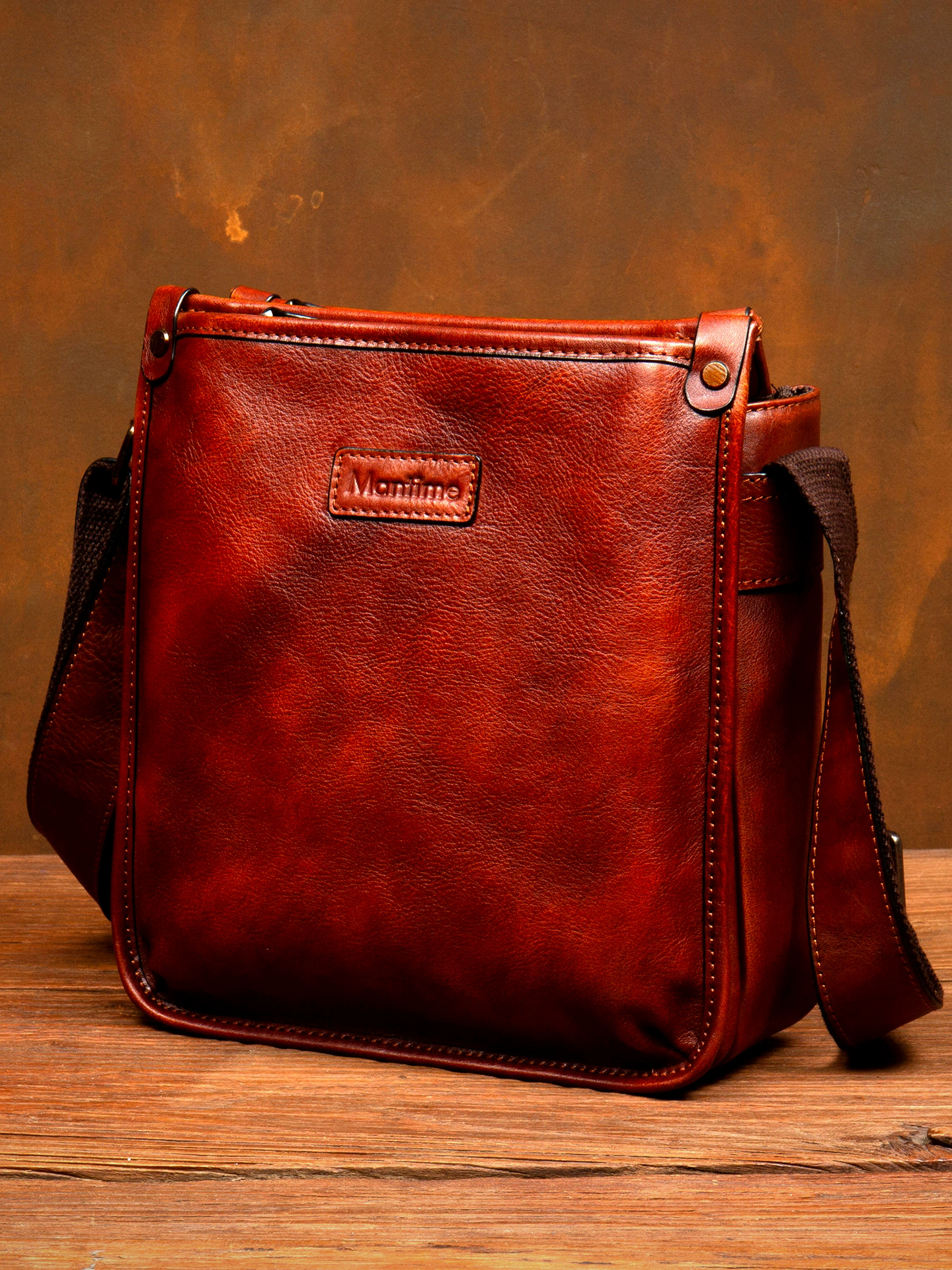 李記 | 原創手工真皮 | 美觀又實用の斜唄包ms273號