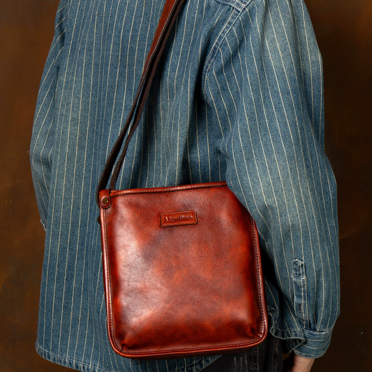 李記 | 原創手工真皮 | 美觀又實用の斜唄包ms273號