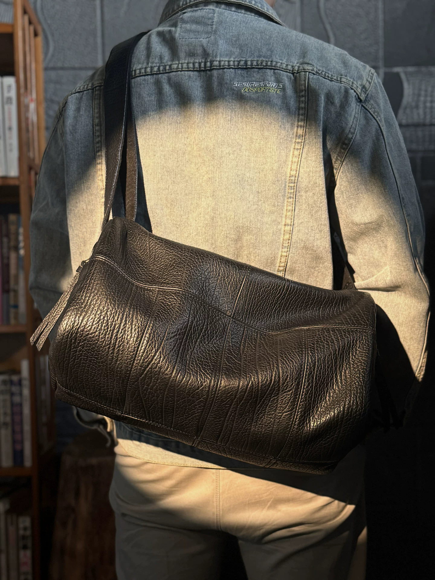 李記 | 原創手工真皮 | 質感上乘の斜唄包ms333號