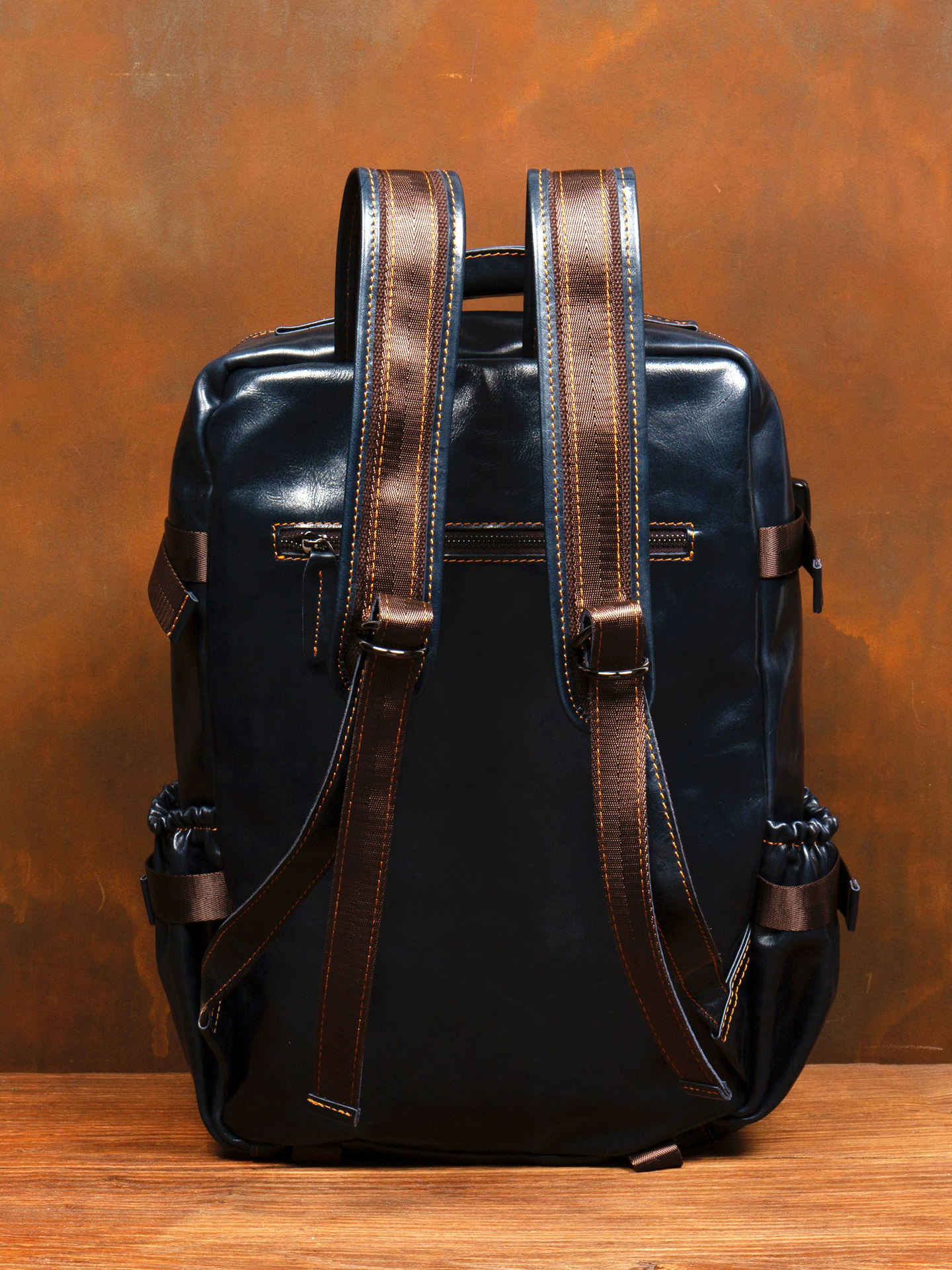 李記 | 原創手工真皮 | ド層牛革シ多機能で差旅後背包ms438號