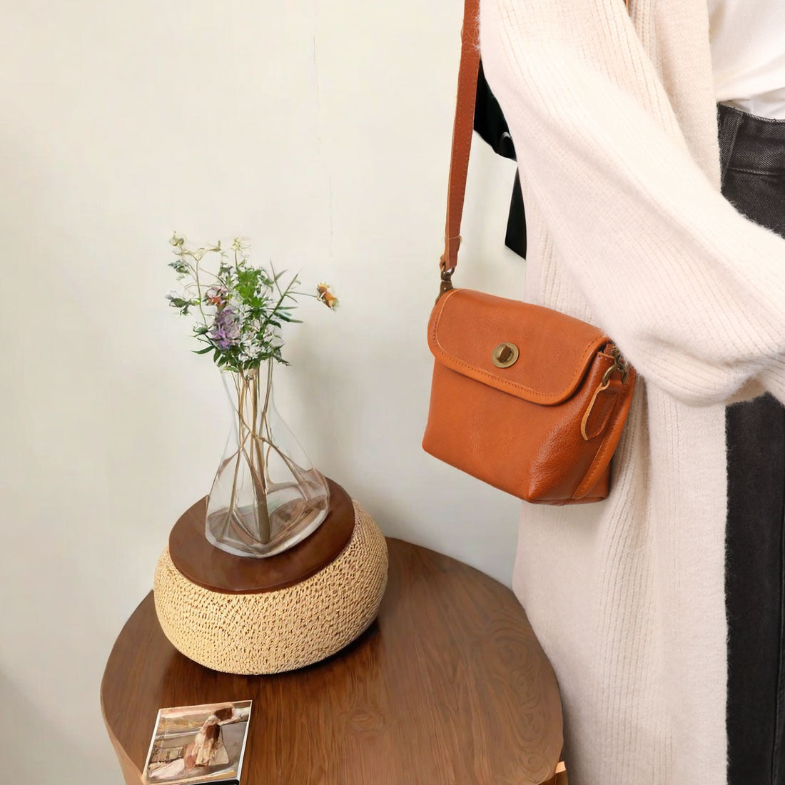 Li Ji | Original handmade leather | Retro forest style ~ Hong Kong style soft leather saddle bag No. 1122 