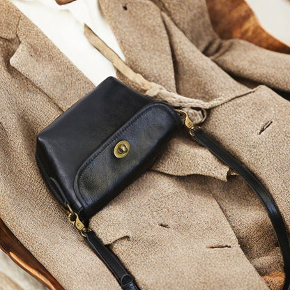 Li Ji | Original handmade leather | Retro forest style ~ Hong Kong style soft leather saddle bag No. 1122 