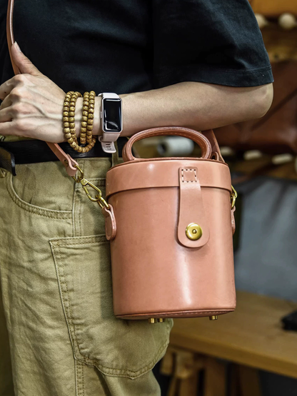 李記 | 原創手工真皮 | 革職グ円筒バ斜唄包ps308號