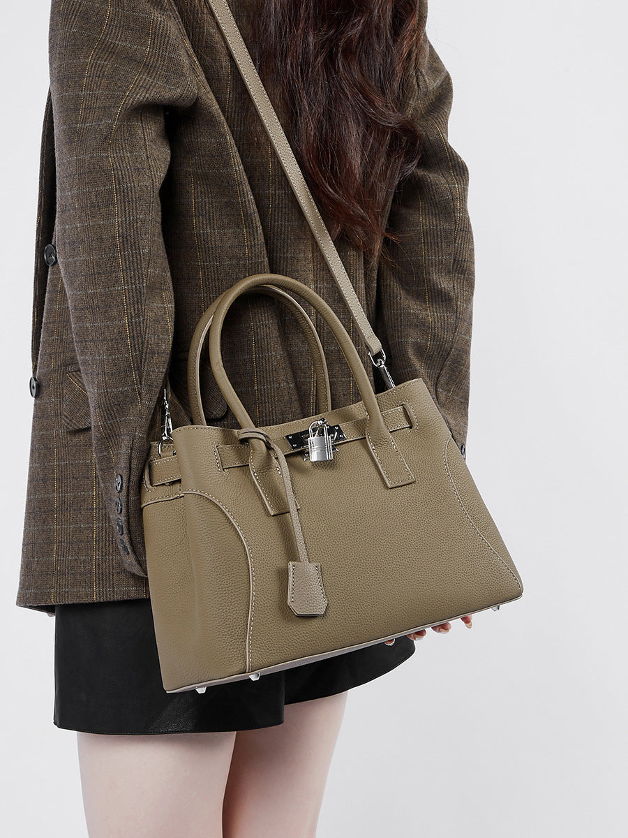 李記 | 原創手工真皮 | 皮料に良い高級鉑金の手提包ql2859號