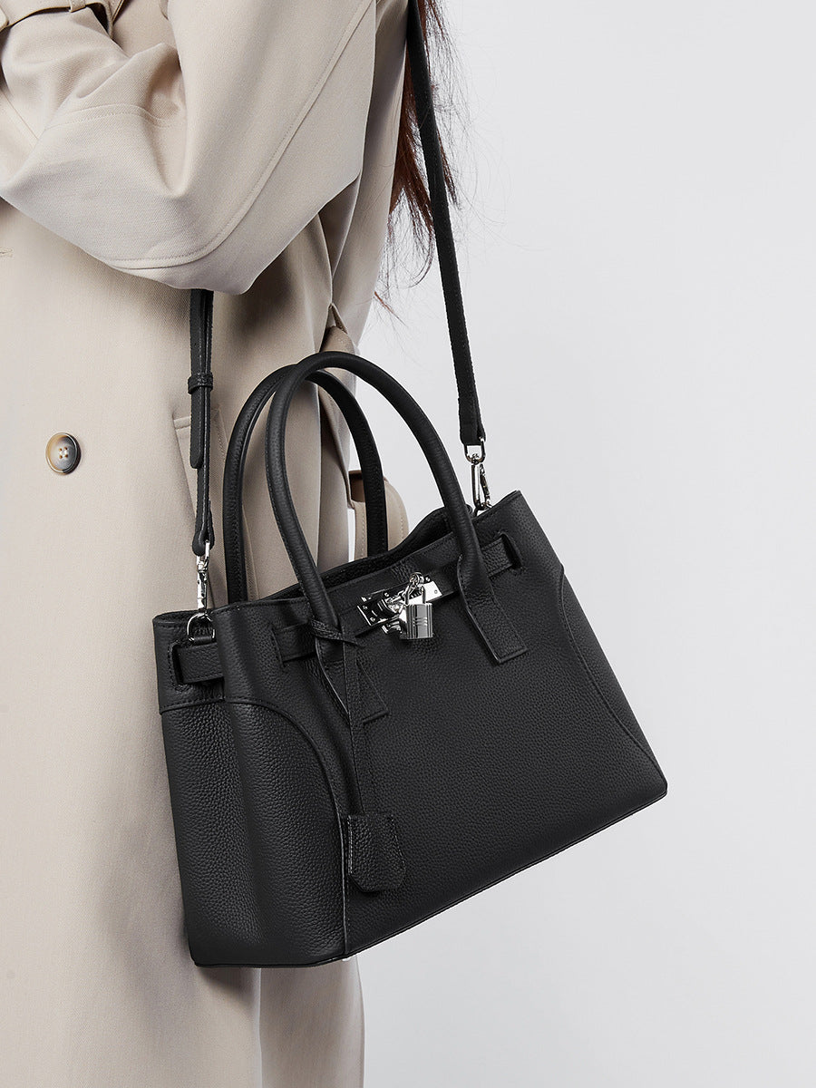 李記 | 原創手工真皮 | 皮料に良い高級鉑金の手提包ql2859號