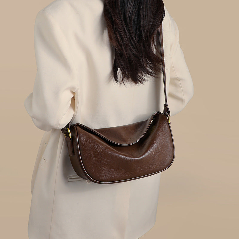 李記 | 原創手工真皮 | 流行氣質款で餃子型の小包包V91770號