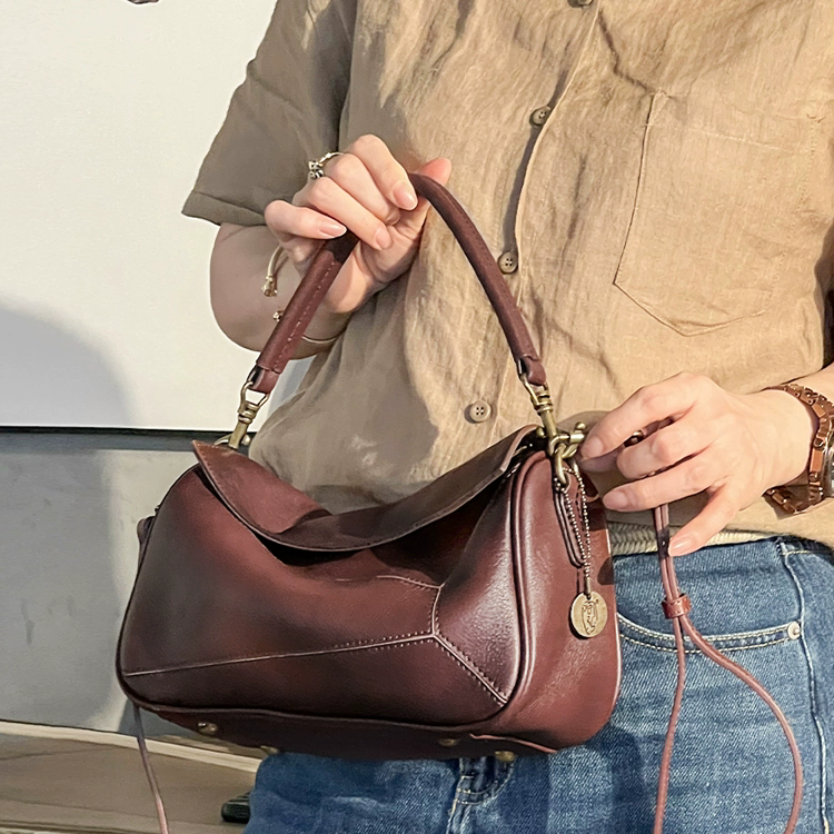 李記 | 原創手工真皮 | 個性幾何の斜唄包xh101號