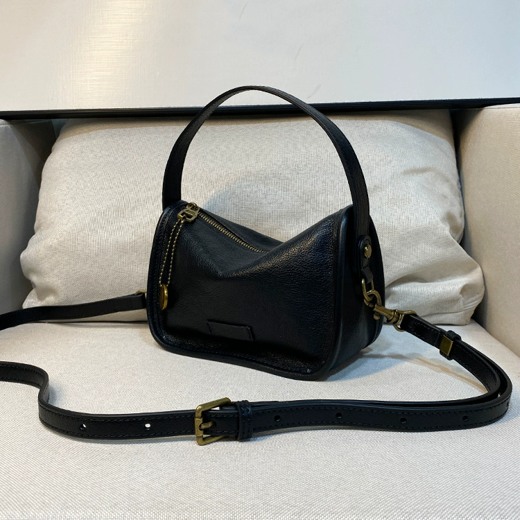 李記 | 原創手工真皮 | 革製品バ斜唄包xh2503號