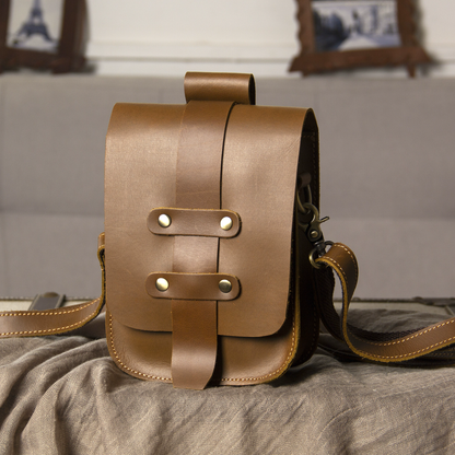 李記 | 原創手工真皮 | 瘋馬皮 腰包 機車小包 斜唄包ys093號