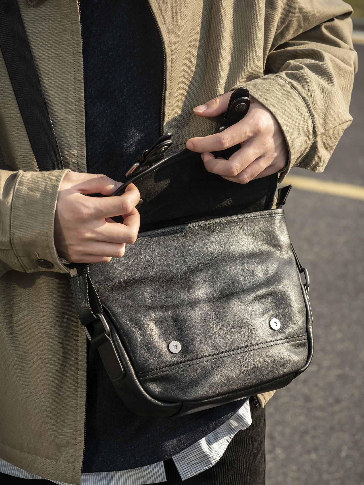 李記 | 原創手工真皮 | 匠心工藝低調有型の斜唄包ys229號