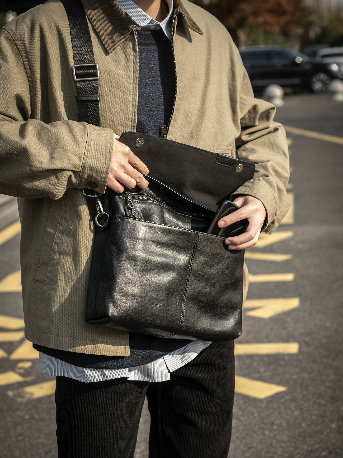 李記 | 原創手工真皮 | 多機能グ本革ビ通勤斜唄包ys268號