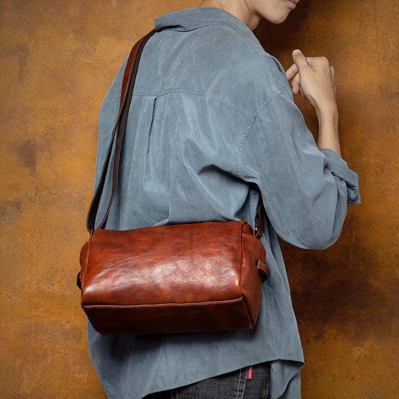 李記 | 原創手工真皮 | 牛革 橫款橢筒包 3930號