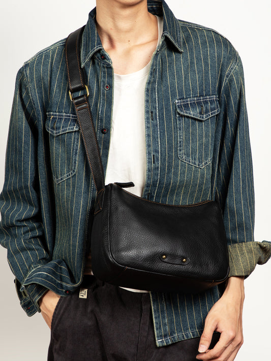 李記 | 原創手工 | 馬鞍型 人気の牛皮挎包 5111號