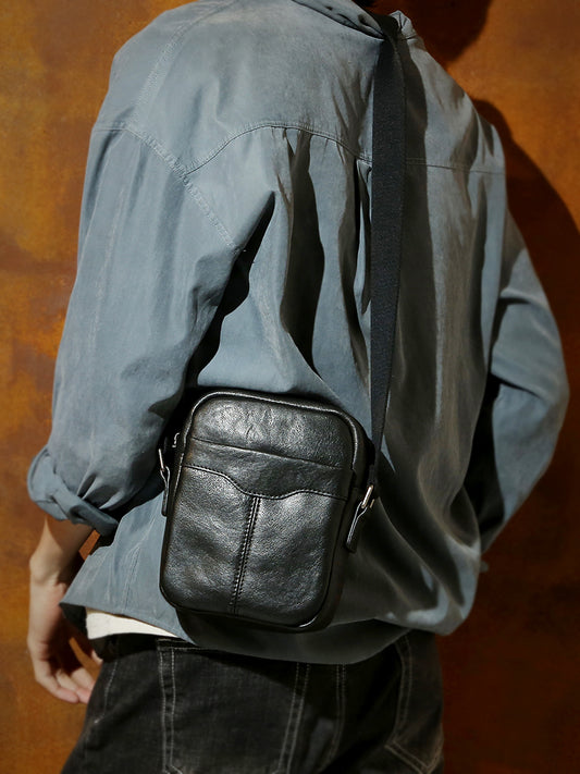 Li Ji |. กระเป๋าสะพายข้างหนังลำลองสุดเก๋สไตล์แนวตั้ง No.3805 