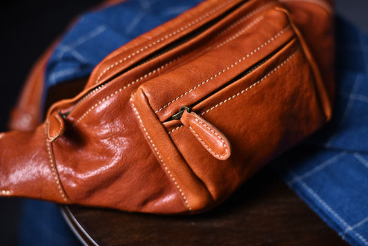 Li Ji | Original handmade leather | Vegetable tanned leather functional unisex shoulder bag/chest bag No. S229